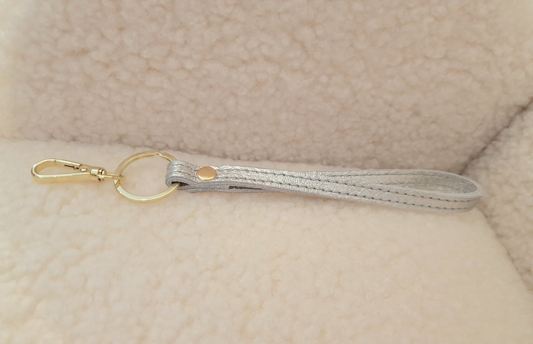Porte-clefs en cuir métallisé (8 Coloris)
