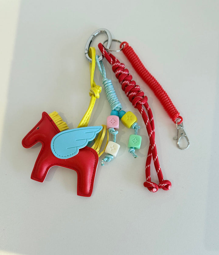 Porte-clés / Bijou de sac Pégase Pop Rouge