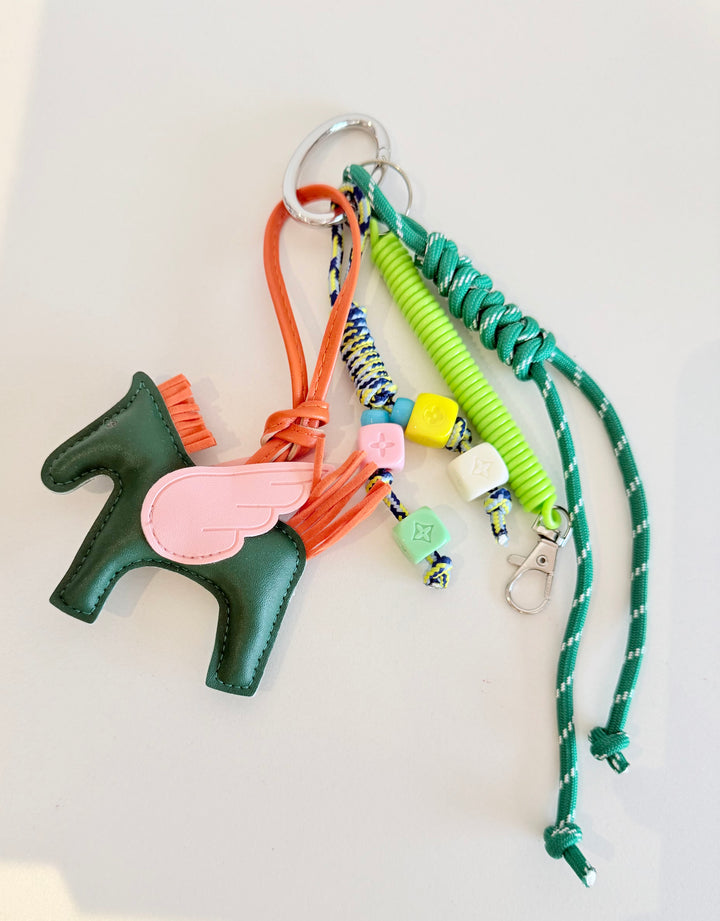 Porte-clés / Bijou de sac Pégase Pop vert bouteille
